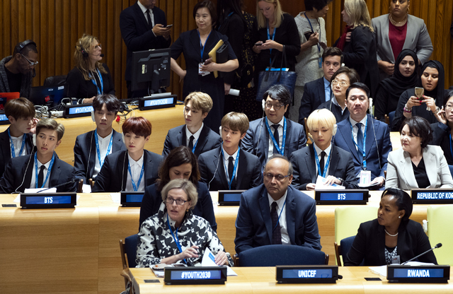 방탄소년단이 UN총회서 물었습니다, 여러분의 이름은 무엇인가요?