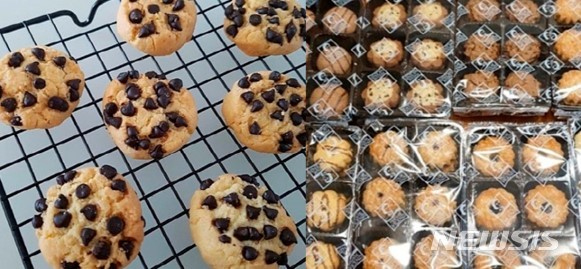 【음성=뉴시스】임장규 기자 = '미미쿠키'가 판매하던 쿠키(왼쪽)와 한 소비자가 포장 둔갑 판매의혹을 제기한 대형마크 쿠키 제품. 미미쿠키 측은 결국 의혹을 시인한 뒤 판매를 중단했다. 2018.09.27. (사진=온라인 커뮤니티 캡처) photo@newsis.com