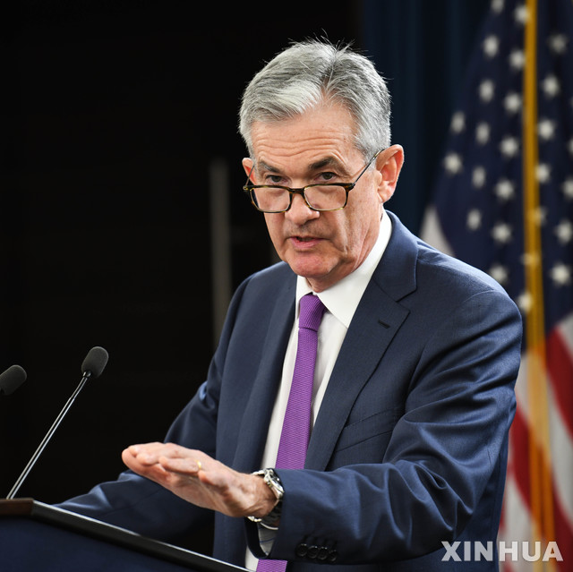 【워싱턴=신화/뉴시스】 제롬 파월 미국 연방준비제도 의장이 26일(현지시간) 워싱턴에서 금리인상 결정에 대해 설명하고 있다.2018.09.27