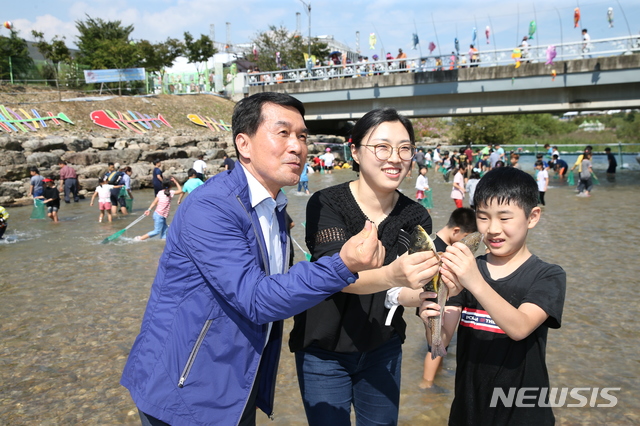 【전주=뉴시스】김민수 기자 = 사진은 지난 2017년 전북 완주와일드축제장 모습.