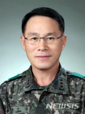 【서울=뉴시스】 정부는 1일 육군 제2작전사령관에 제8군단장인 황인권 중장을 내정했다. 2018.10.01. (사진=국방부 제공) photo@newsis.com