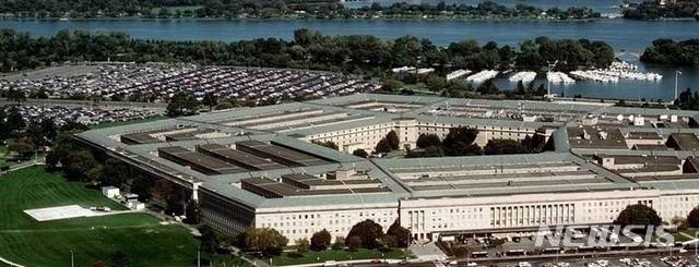 美 국방부 "중국, 미 군수산업에 중대한 위협" 