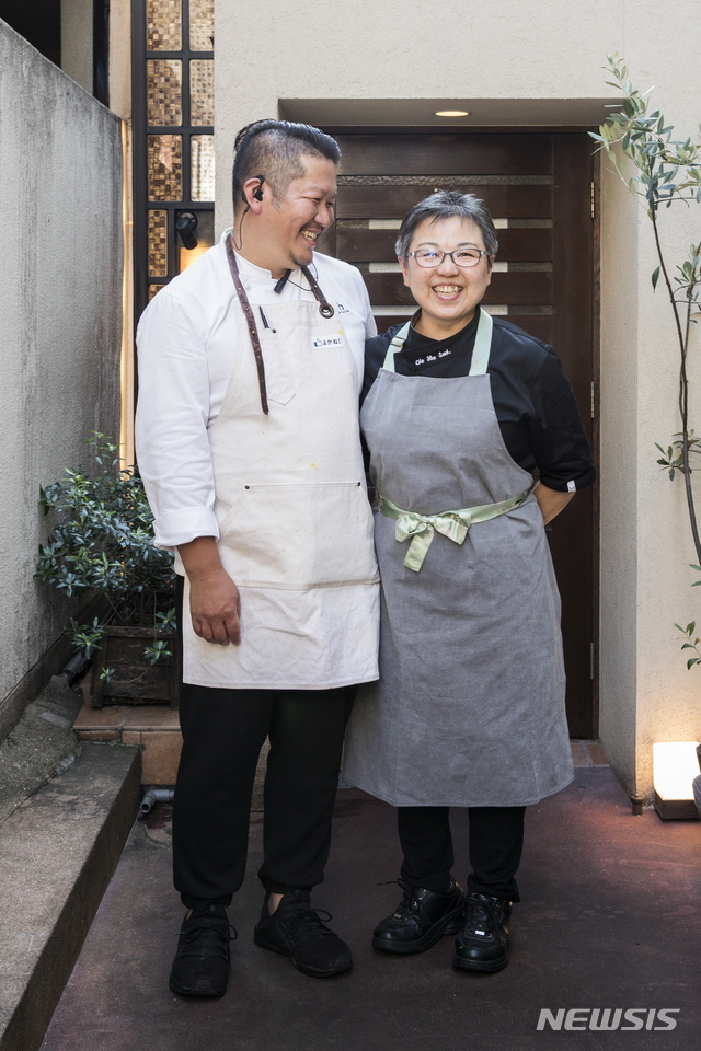  모던 한식을 대표하는 조희숙 요리사와 후쿠오카를 대표하는 후쿠야마 다케시 요리사