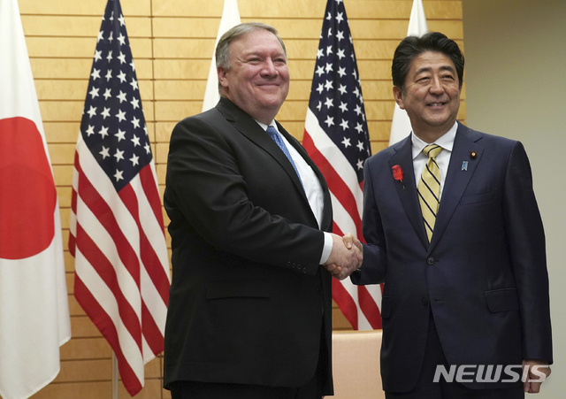 폼페이오, 아베 만나 "北 문제 해결, 미일공조 필요"
