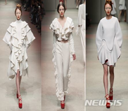 【서울=뉴시스】서울식물원을 배경으로 친환경 패션을 선보이는 '서울 365-서울식물원' 패션쇼가 14일 서울식물원 온실에서 오후 1시, 오후 4시 두 차례에 걸쳐 진행된다. 2018.10.14. (사진=서울시 제공)