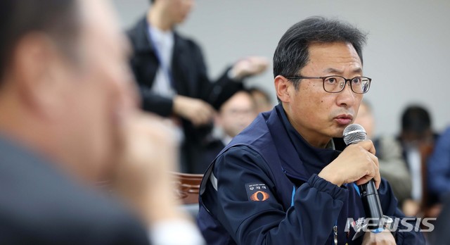 경사노위, 민주노총 배제한 채 공식 출범할까 