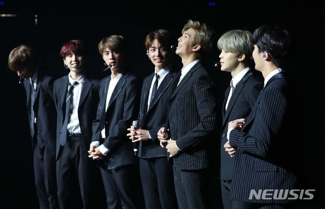 방탄소년단 리패키지, '빌보드200' 8주 연속 순위권···이번엔 역주행까지