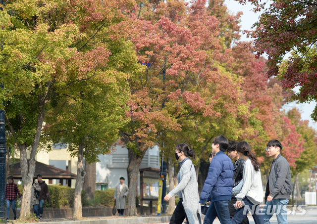 고용부, 전북대 찾아 청년정책설명회 열어 