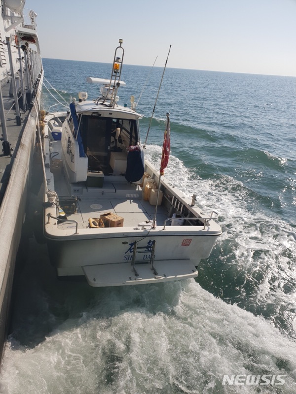 (사진= 중부지방해양경찰청 서해5도특별경비단 제공)