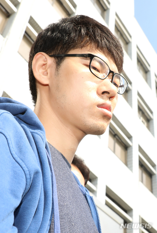associate_pic