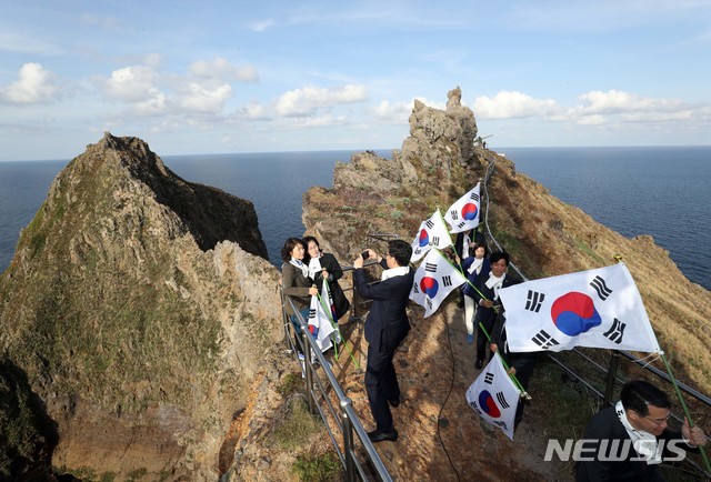 "日 반대에 독도 기후변화감시소 세계기구 등록 못해"