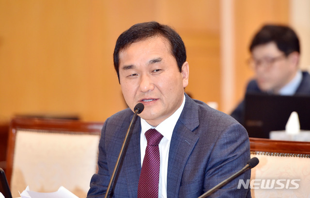 【대구=뉴시스】우종록 기자 = 자유한국당 엄용수 의원. 2018.10.23. wjr@newsis.com