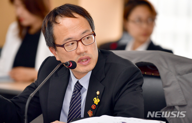 【광주=뉴시스】류형근 기자 = 더불어민주당 박주민 의원. 2018.10.23. hgryu77@newsis.com