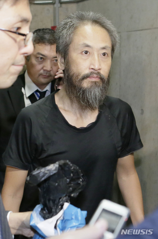 시리아서 풀려난 日기자, 3년4개월 만에 귀국