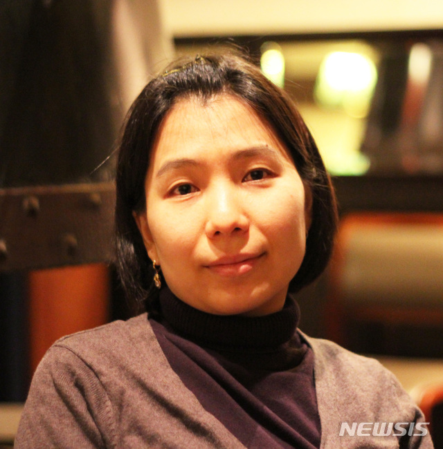 【포항=뉴시스】강진구 기자 = 포스텍(총장 김도연)은 화학과 박문정(사진) 교수와 통합과정 강한얼 씨 연구팀이 단 6분 만에 완전 충전이 가능한 전지를 구현했다고 28일 밝혔다.2018.10.28.(사진=포스텍 제공)&nbsp; photo@newsis.com