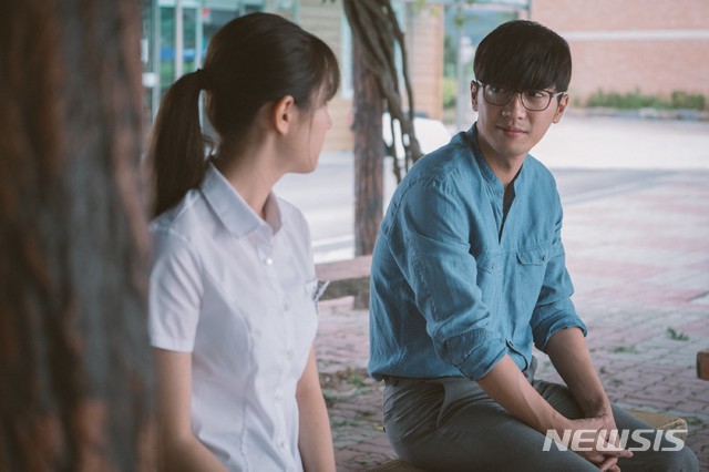 김새론(왼쪽), 이상엽