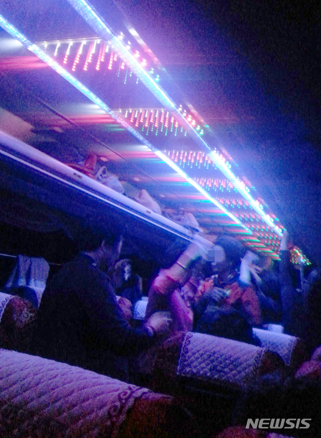 음주가무 관광버스(뉴시스 DB)