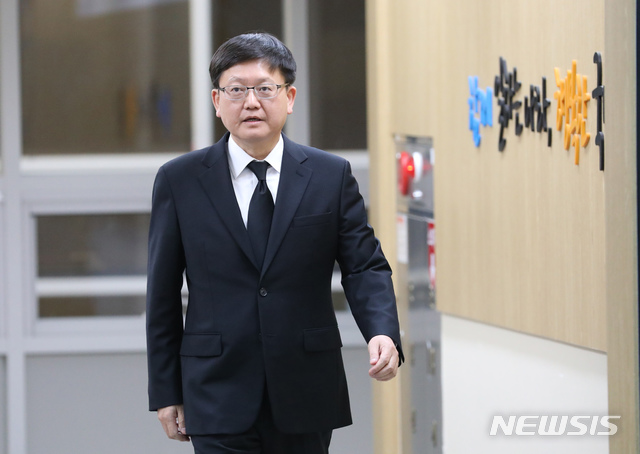 고용부 차관 "최저임금 투명·공정여론 커…이원화 논의"&nbsp; 