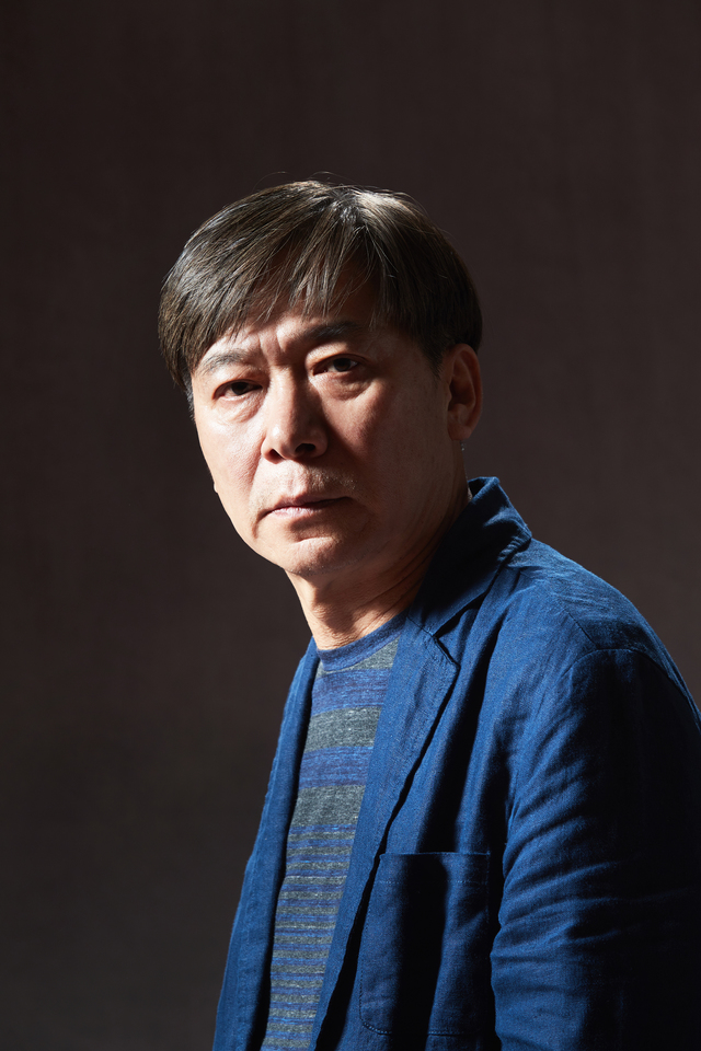 [뉴시스 인터뷰]이수인 연출이 나섰다, 이강백 '어둠상자'에 빛을 