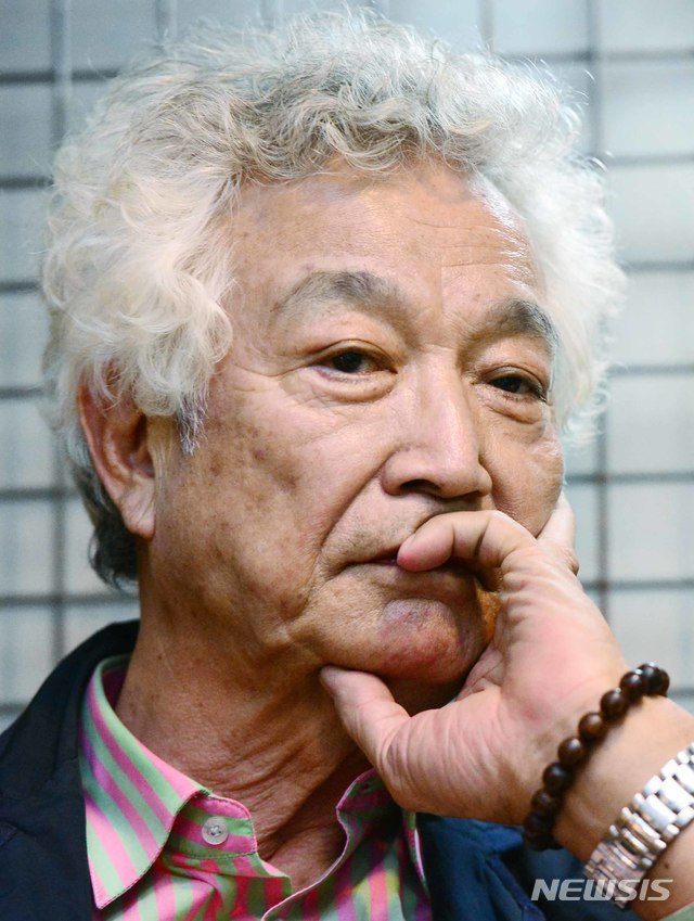 영화배우 신성일