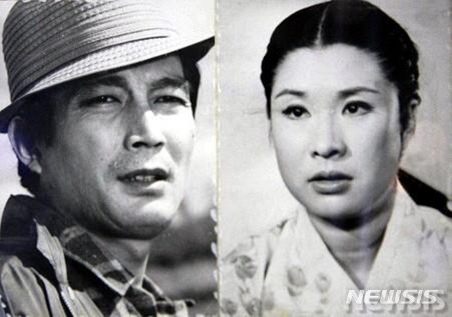 "남편 신성일 내가 책임진다, VVIP실에서 돌아가셔야 한다"