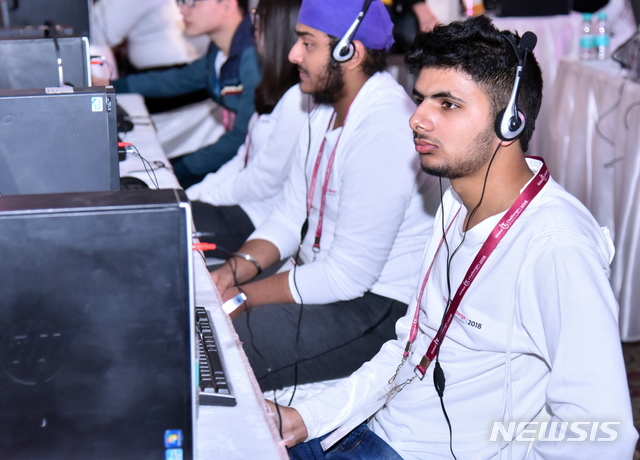 인도 최대 IT 서비스 TCS 1만2200명 감원 계획