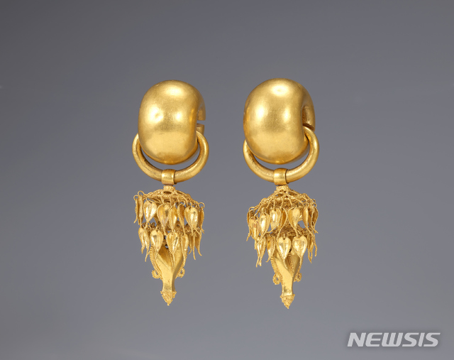 보물 2001호 경주 황오동 귀걸이, 6세기