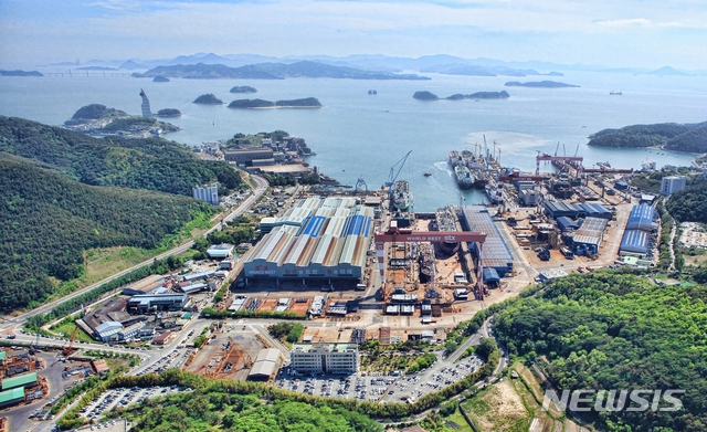 【창원=뉴시스】 홍정명 기자 = 경남 창원시 진해구 stx조선해양㈜ 진해조선소 전경.2018.11.21.(사진=stx조선해양 제공) 