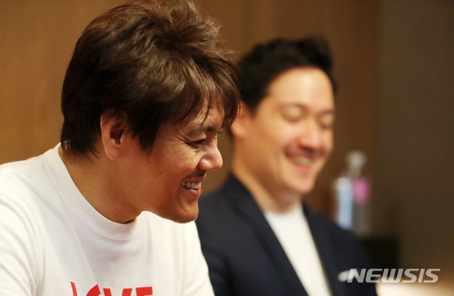 【서울=뉴시스】박주성 기자 = 마츠모토 코이치 '텐가' 대표가 21일 오후 서울 중구 코트야드 메리어트 서울 남대문에서 뉴시스와 인터뷰를 하고 있다. 2018.11.21. park7691@newsis.com