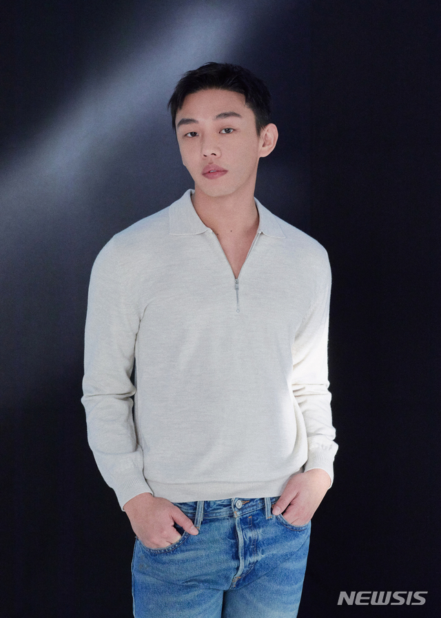 유아인