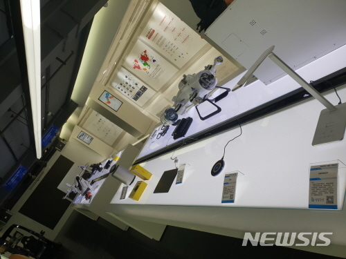 【베이징(중국)=뉴시스】윤슬기 기자 = 박원순 서울시장이 26일 오전 9시30분 중관촌 창업거리에 방문했다. 2018.11.26. yoonseul@newsis.com 