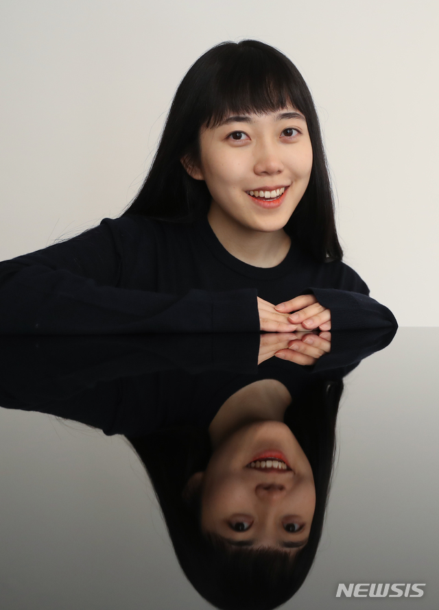 associate_pic