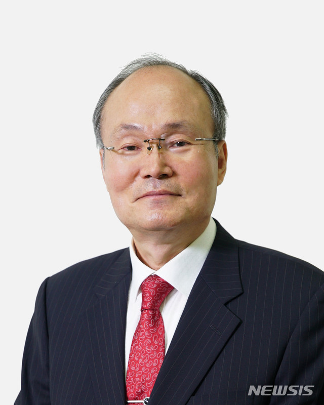 [교육소식] 울산대 이병철 교수, KOCW 행정학 인기 강의 선정 등 