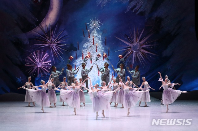 【대구=뉴시스】배소영 기자 = 대구오페라하우스는 오는 12월4~5일 '호두까기인형'을 무대에 올린다고 29일 밝혔다. 2018.11.29. (사진=대구오페라하우스 제공)photo@newsis.com