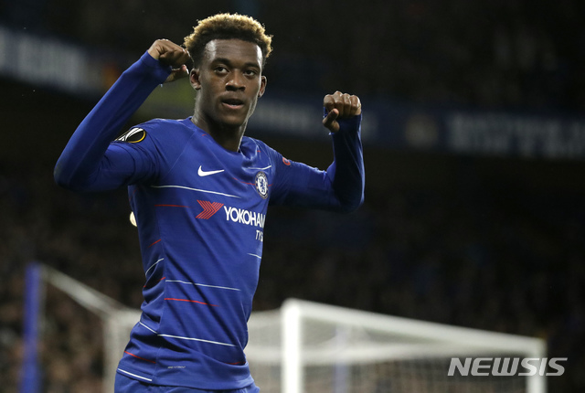 [런던=AP/뉴시스] 첼시의 신성 허드슨-오도이가 채팅으로 만난 여성과 밀회를 즐기다 경찰에 체포됐다. 2018.11.29.