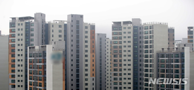 집 산적 있는 신혼부부, 특별공급 제외…추첨제 75%이상 무주택자에 1순위 공급