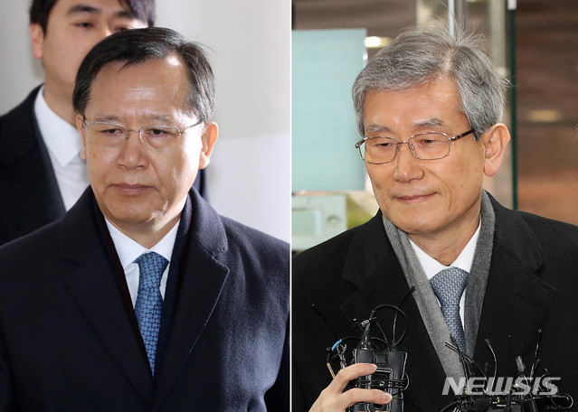 【서울=뉴시스】고범준·김선웅 기자 = 박병대(왼쪽) 전 대법관과 고영한 전 대법관이 6일 오전 서울 서초구 서울중앙지법에서 열린 영장실질심사(구속 전 피의자 심문)에 출석하기 위해 법정으로 들어가고 있다. 2018.12.06.&nbsp; photo@newsis.com 