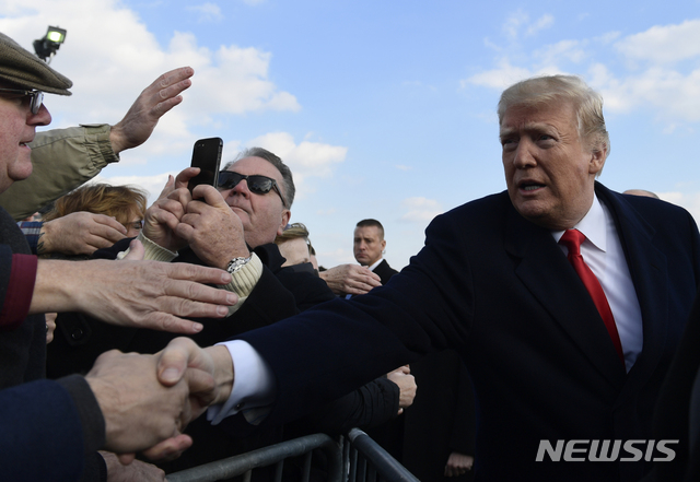 NYT "트럼프대통령 소추도, 탄핵도 가능성 낮다" 