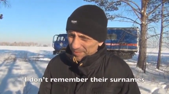 【서울=뉴시스】러시아에서 이른바 '늑대인간'이라는 별명으로 불렸던 경찰관 출신 연쇄살인범이 56건의 살인 혐의로 10일 추가 유죄 판결을 받았다. 사진은 시베리안타임스 기사 동영상 캡쳐. 2018.12.10.