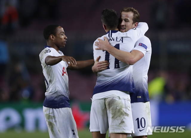 토트넘, 바르셀로나와 1대1 무승부…극적으로 16강 진출 