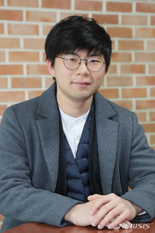  【완주=뉴시스】윤난슬 기자 = 우석대학교는 홍기혁(재활학과 4년) 학생이 '제2회 2급 장애인 재활상담사 국가시험'에서 수석으로 합격했다고 13일 밝혔다. 2018.12.13.(사진=우석대 제공) photo@newsis.com