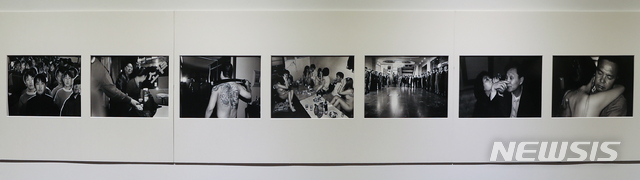 【서울=뉴시스】조수정 기자 = 양승우 작가의 '청춘길일'이 전시돼 있다. chocrystal@newsis.com