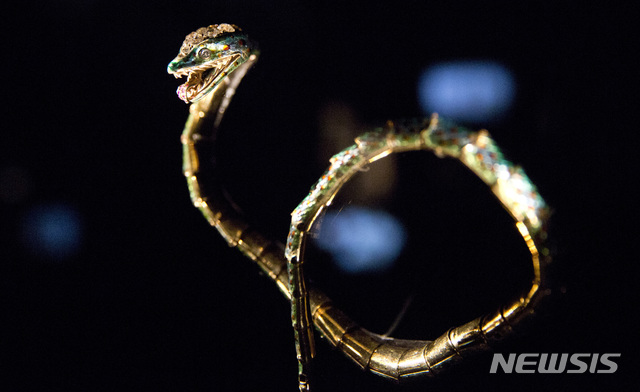 [원추 오늘의운세]뱀띠, 재주만 있으면 만사형통?