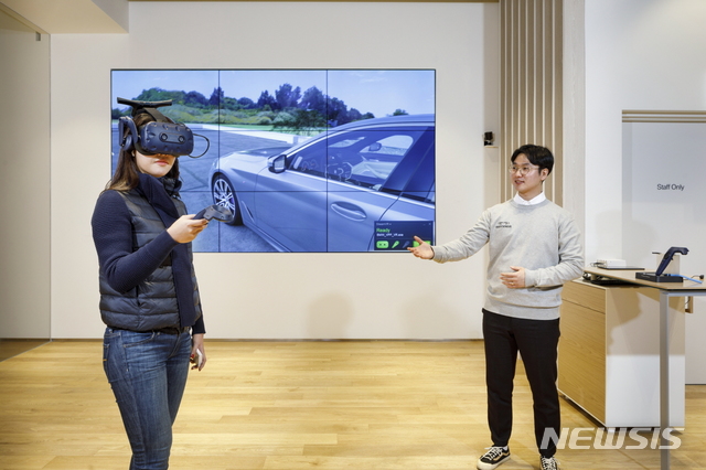 [수입車단신]벤츠, 크리스마스·연말 기념 브랜드 고객 행사 外