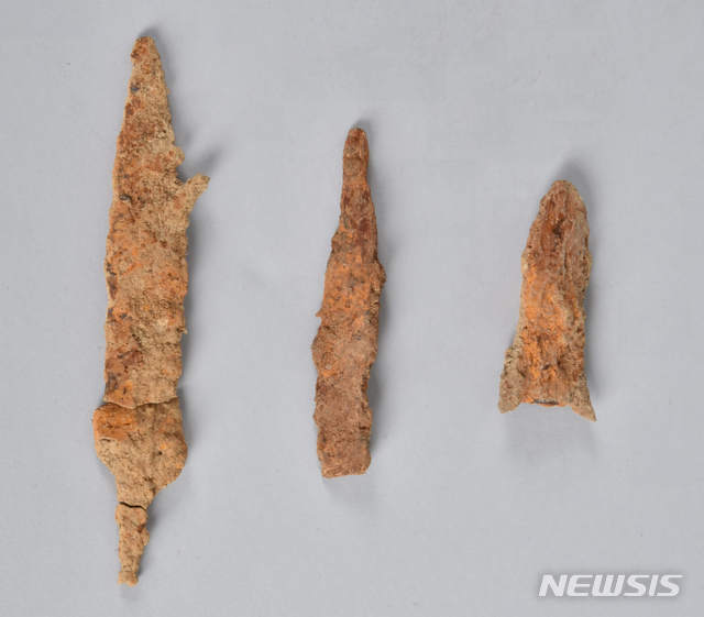 함안 아라가야 추정 왕성지 유적 출토 각종 쇠화살촉