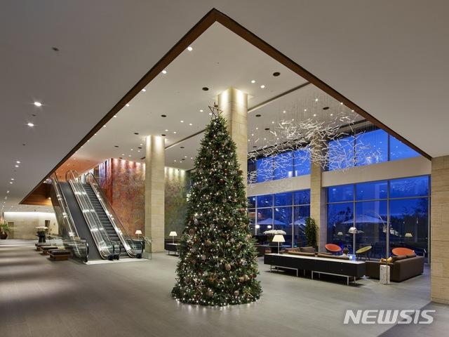 롤링힐스 호텔 로비