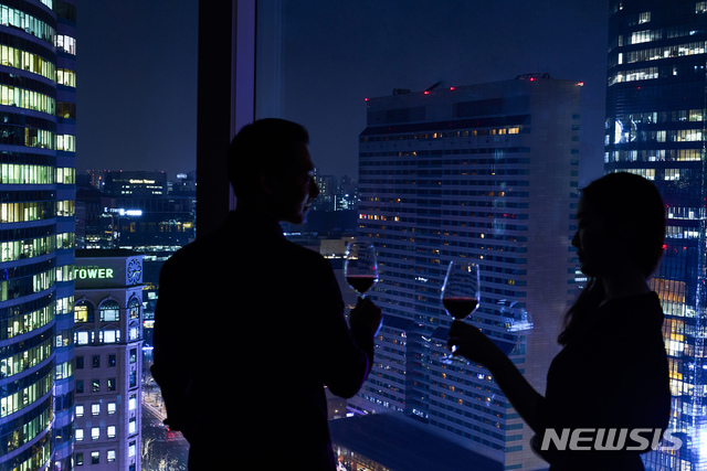 파크 하얏트 서울 '로맨스 앳 더 파크 패키지'