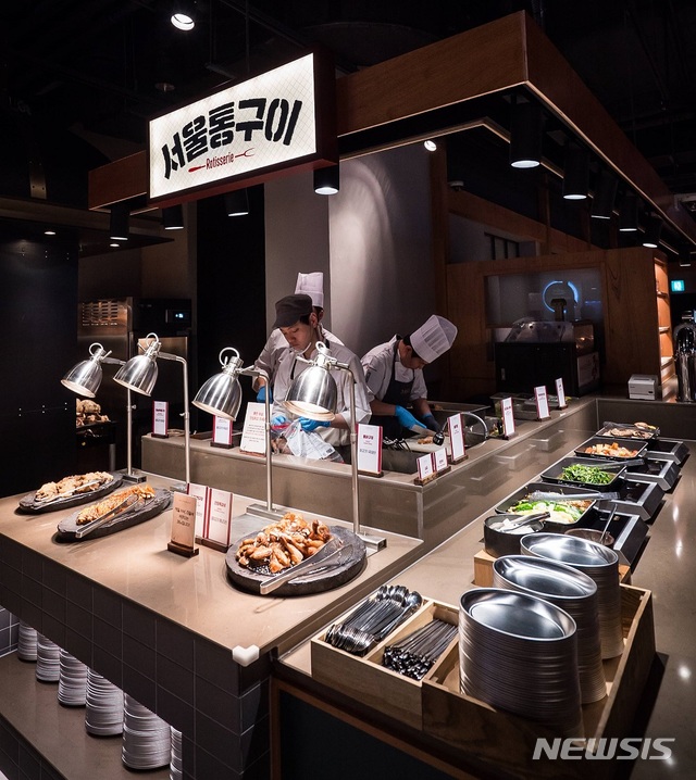 【서울=뉴시스】CJ푸드빌 계절밥상 여의도IFC몰점. (사진=CJ푸드빌 제공) photo@newsis.com