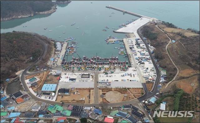 【여수=뉴시스】전남 고흥 발포항 전경.(제공=여수해수청) 