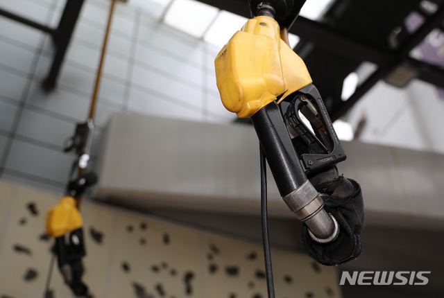 "금값은 오르는데"…유가도 상승할까 